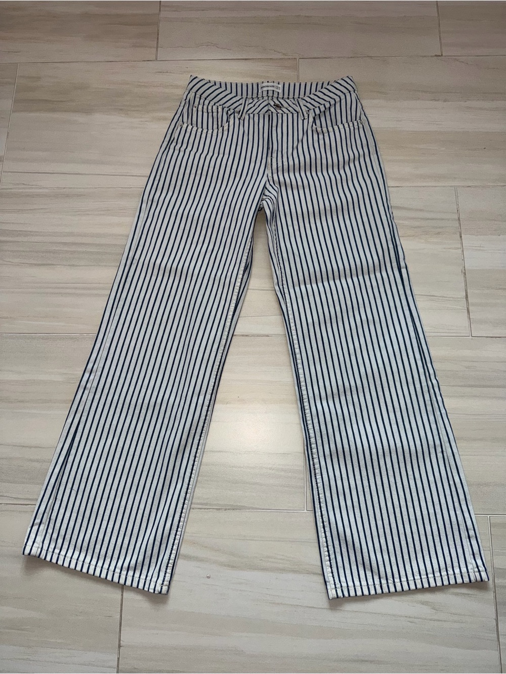 Brownie - Striped Low Rise Wide-Leg Pants - Navy on light blue